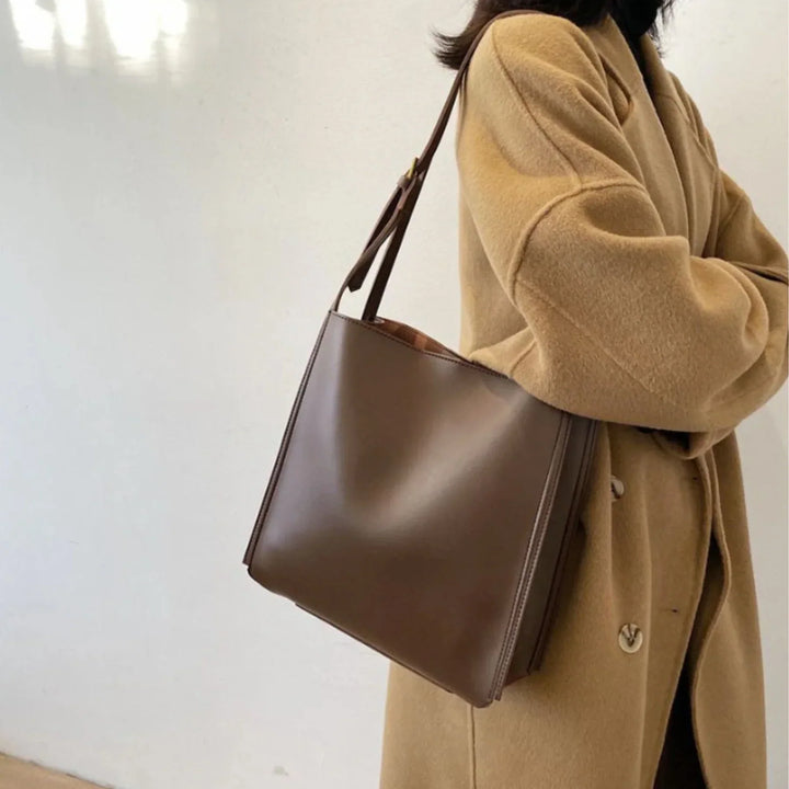 SAC À MAIN AU LOOK RÉTRO CHIC - RAMONA