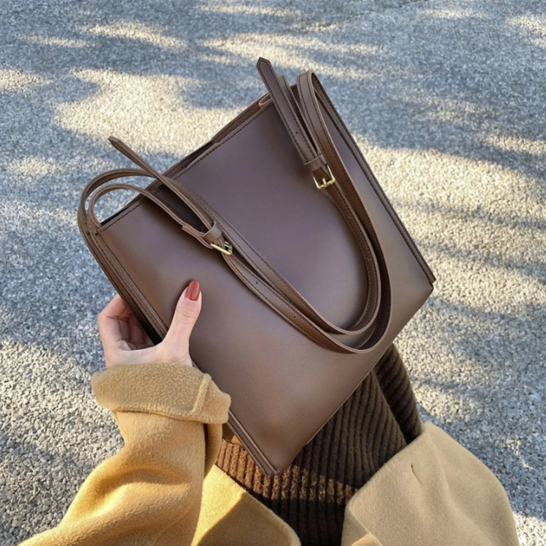 SAC À MAIN AU LOOK RÉTRO CHIC - RAMONA